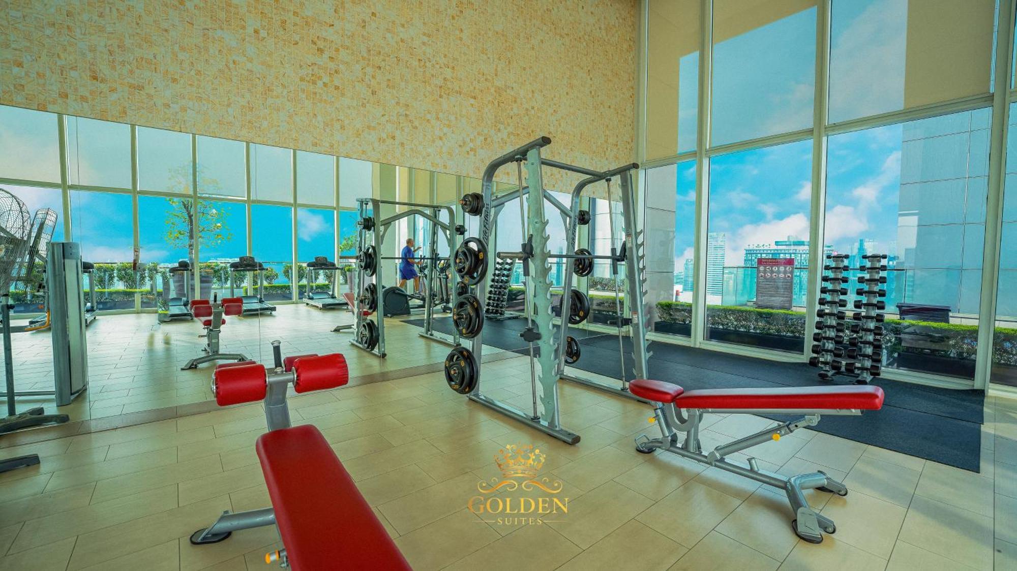 Golden Suites At Platinum Klcc Kuala Lumpur Extérieur photo